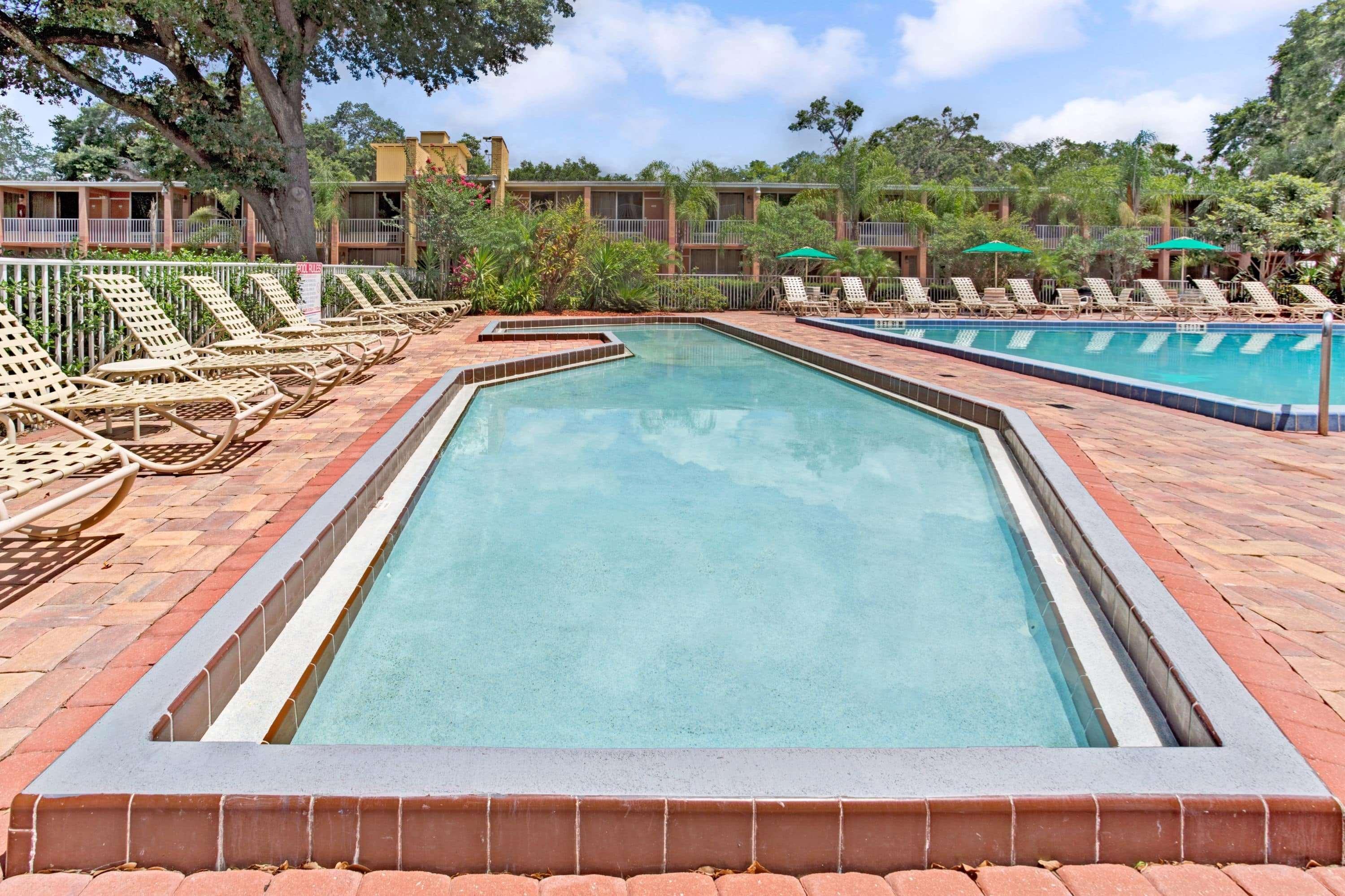 Howard Johnson By Wyndham Tropical Palms Kissimmee Eksteriør billede